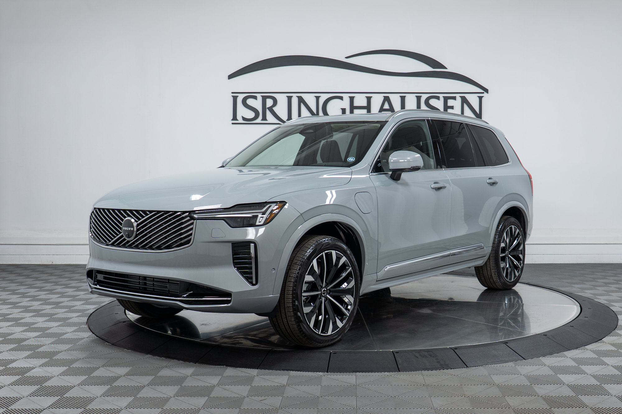 New 2026 Volvo XC90 T8 Plus w/ Protection Package Premier AWD/4WD image 1