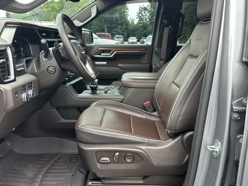 Used 2023 GMC Sierra 1500 Denali w/ Technology Package AWD/4WD image 36