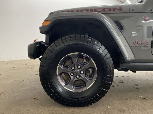 Used 2020 Jeep Gladiator Rubicon image 12