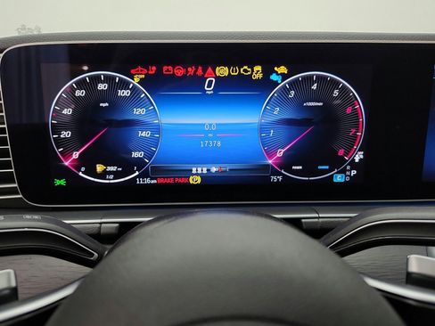Certified 2024 Mercedes-Benz GLE 450 4MATIC image 9