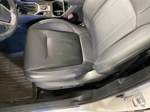 Used 2024 Subaru Forester Limited AWD/4WD image 10