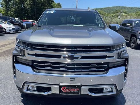 Certified 2020 Chevrolet Silverado 1500 LTZ w/ LTZ Premium Package AWD/4WD image 7