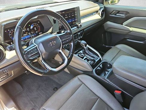 Used 2023 Chevrolet Colorado ZR2 w/ ZR2 Convenience Package III AWD/4WD image 13