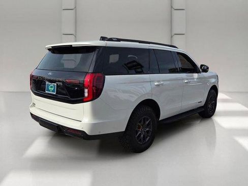 Used 2025 Ford Expedition Tremor AWD/4WD image 5