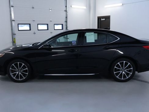 Used 2018 Acura TLX V6 w/ Technology Package image 4