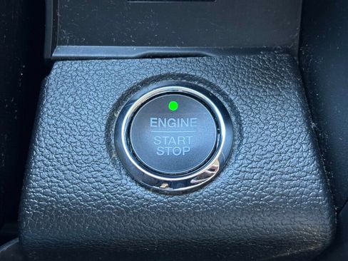 Used 2019 Ford Expedition Platinum AWD/4WD image 30
