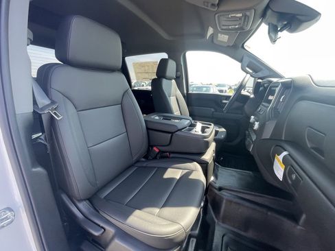 New 2025 GMC Sierra 2500 Pro w/ Convenience Package image 31