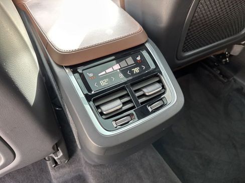 Certified 2024 Volvo XC90 B5 Plus image 15