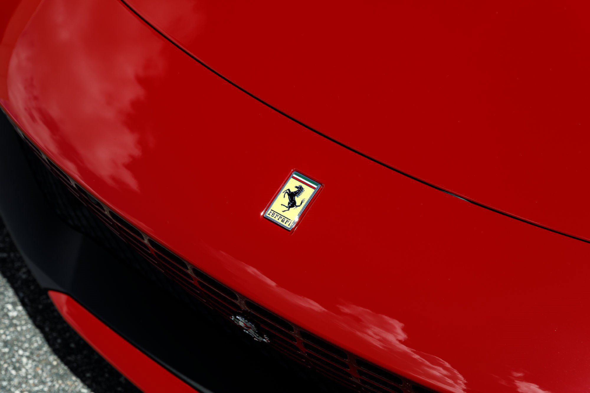 Used 2023 Ferrari Roma RWD image 22