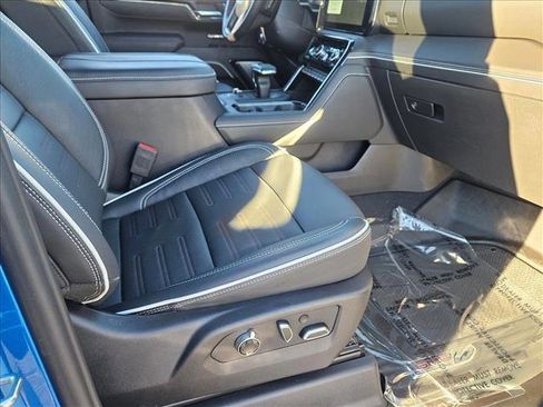 Certified 2024 GMC Sierra 1500 AT4X image 19