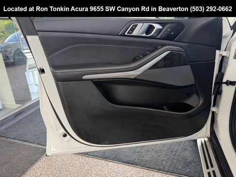 Used 2024 BMW X5 xDrive40i AWD/4WD image 11