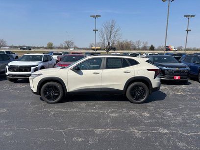New 2026 Chevrolet Trax ACTIV w/ Sunroof Package