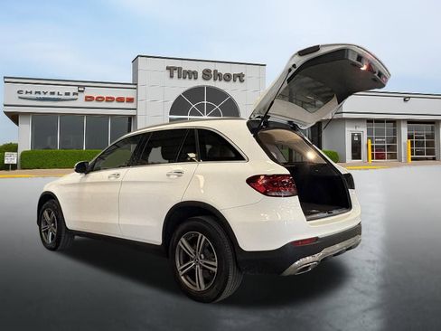 Used 2020 Mercedes-Benz GLC 300 4MATIC w/ Multimedia Package image 16
