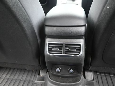 Used 2022 Hyundai Santa Fe XRT image 10