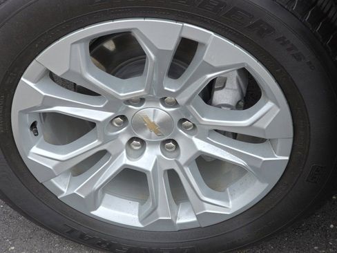 Used 2025 Chevrolet Silverado 1500 LTZ w/ LTZ Convenience Package II image 24