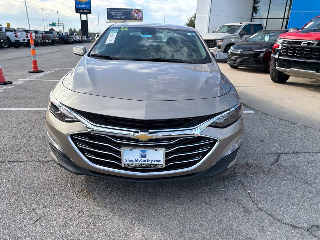 Used 2024 Chevrolet Malibu LT FWD image 8