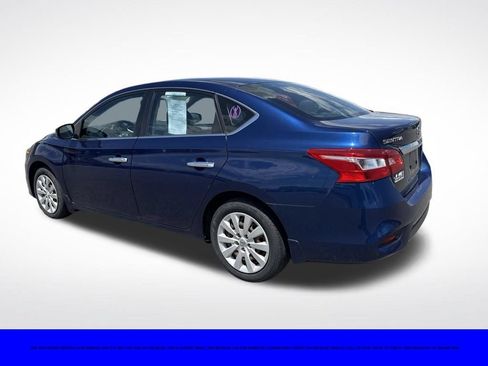 Used 2018 Nissan Sentra S FWD image 3