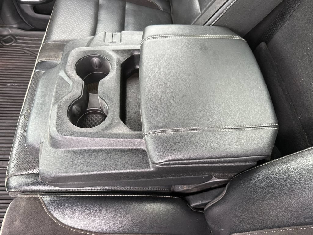 Used 2020 RAM 1500 Laramie w/ Sport Appearance Package AWD/4WD image 17