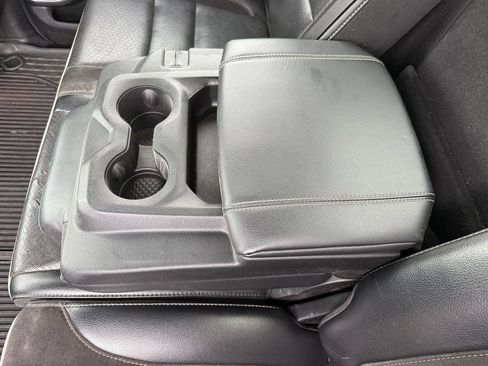 Used 2020 RAM 1500 Laramie w/ Sport Appearance Package AWD/4WD image 17