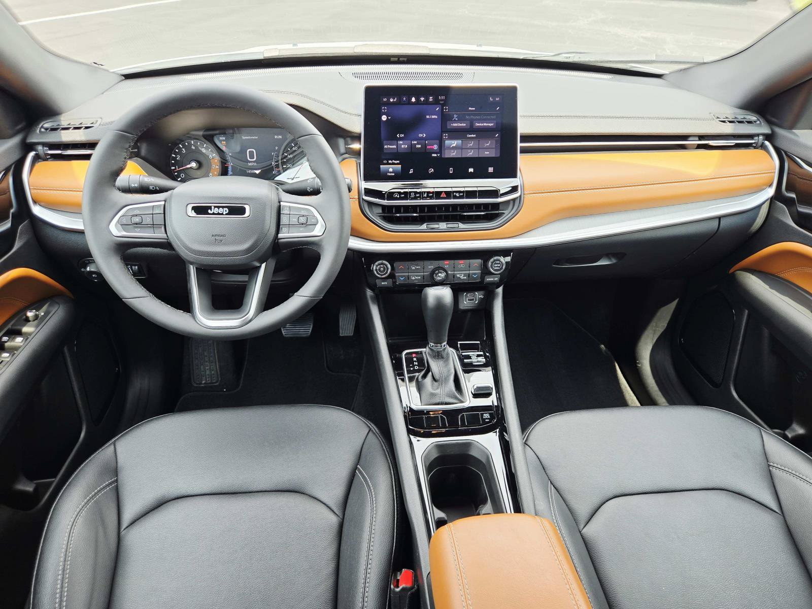 Used 2025 Jeep Compass Limited AWD/4WD image 10