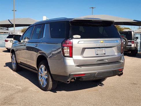 Used 2023 Chevrolet Tahoe High Country image 3