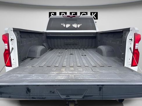 Used 2020 Chevrolet Silverado 3500 High Country image 13