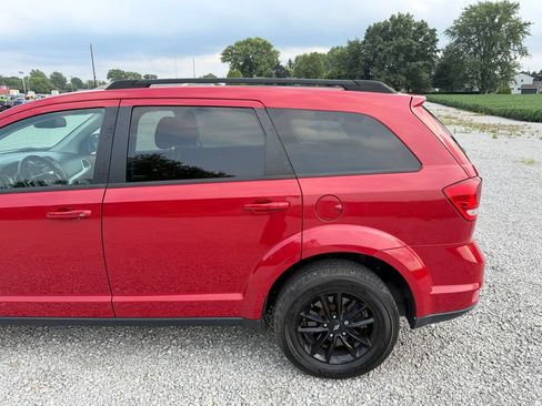Used 2019 Dodge Journey SE w/ Premium Group FWD image 24