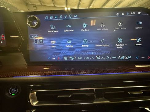 Certified 2025 Chevrolet Traverse RS w/ LPO, Floor Liner Package image 17