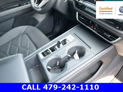 Certified 2024 Volkswagen Atlas SE image 42
