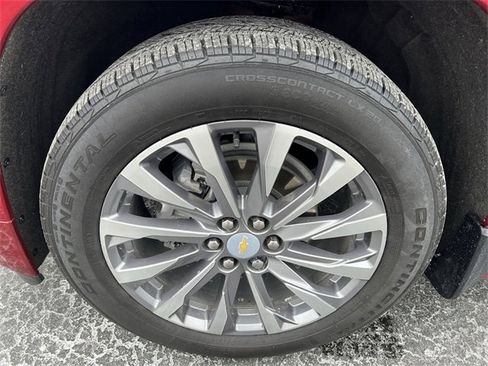 Certified 2023 Chevrolet Traverse Premier w/ LPO, Floor Liner Package image 18