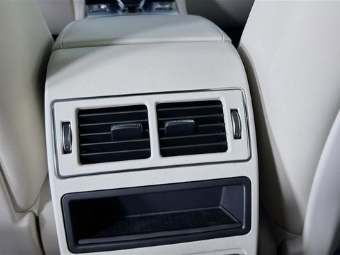 Used 2026 Jaguar F-PACE R-Dynamic S image 27