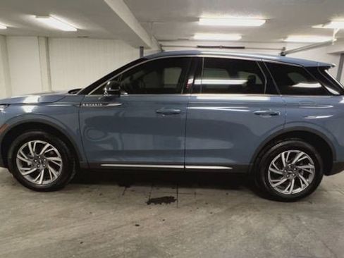 Used 2024 Lincoln Corsair FWD w/ Equipment Group 101A image 5