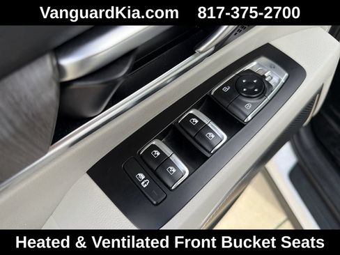 Used 2023 Kia Telluride EX w/ EX Captain's Chair Package FWD image 17