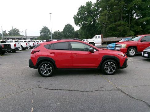 Used 2025 Subaru Crosstrek 2.5i Premium AWD/4WD image 5