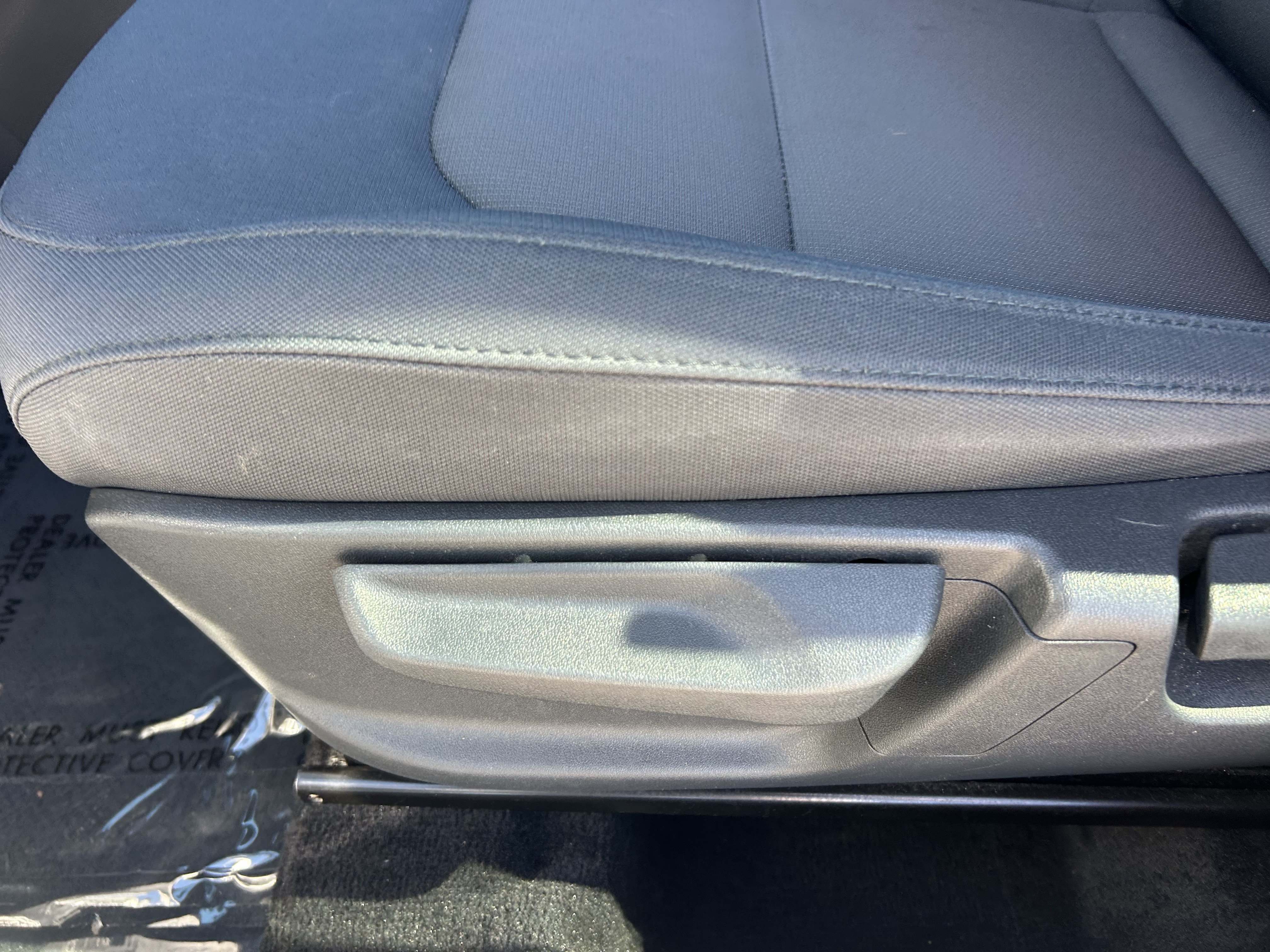 Certified 2025 Kia Niro LX FWD image 29