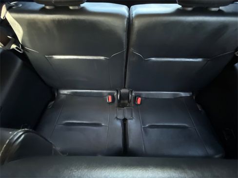 Used 2024 Mitsubishi Outlander SE Black Edition image 16