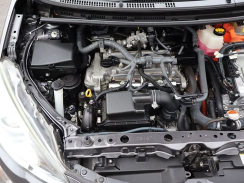 Used 2016 Toyota Prius C One image 37