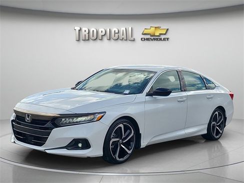Used 2022 Honda Accord Sport image 1