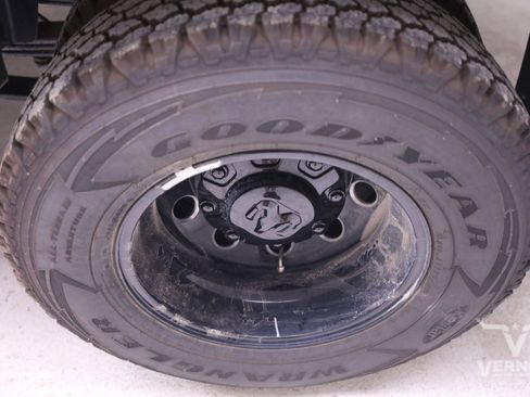 New 2025 RAM 3500 Laramie image 44