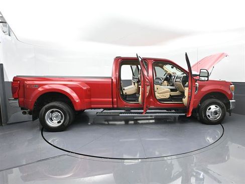 Used 2020 Ford F350 Lariat w/ Lariat Ultimate Package AWD/4WD image 50