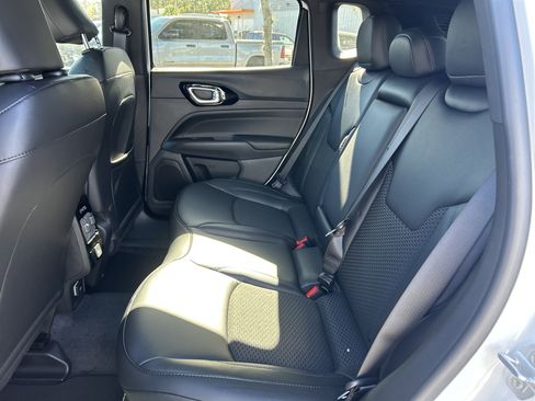 New 2026 Jeep Compass Latitude image 31