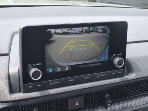 Used 2025 Honda CR-V LX image 14