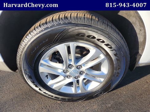 Used 2021 Buick Enclave Essence image 43