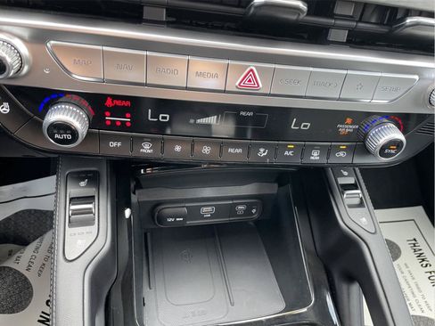Used 2024 Kia Telluride EX X-Line AWD/4WD image 31