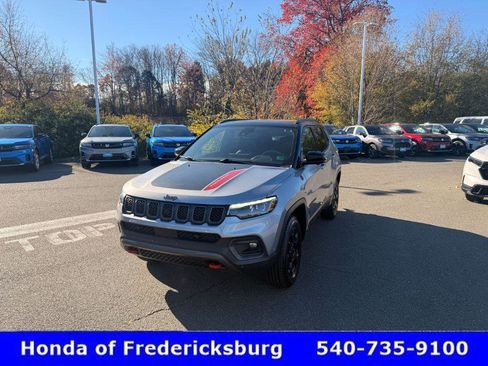 Used 2023 Jeep Compass Trailhawk w/ Trailhawk Elite Group image 2