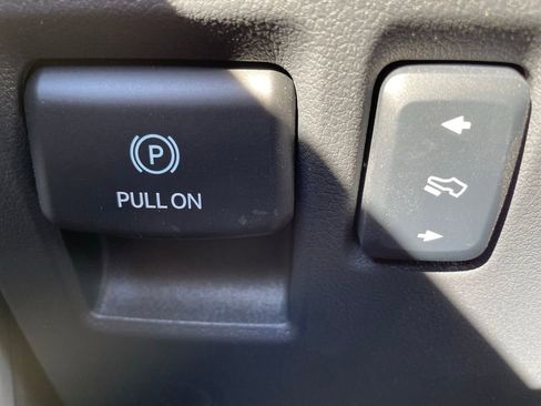 New 2025 Ford F150 Lightning Platinum image 26