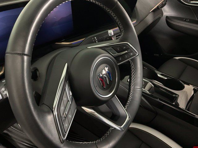 Used 2024 Buick Envision Sport Touring AWD/4WD image 21