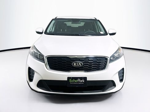 Used 2019 Kia Sorento L FWD image 2