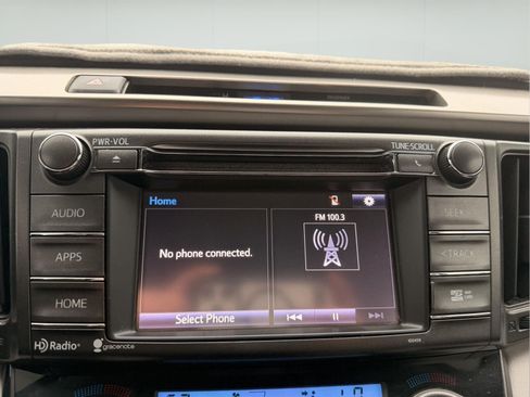 Used 2014 Toyota RAV4 XLE FWD image 19