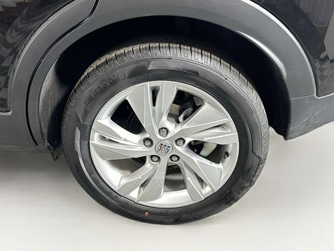 Used 2025 Buick Encore GX Preferred image 11